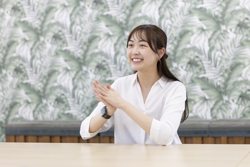 テレコメディアでは劉さんのほかにも様々な国の方が勤務している